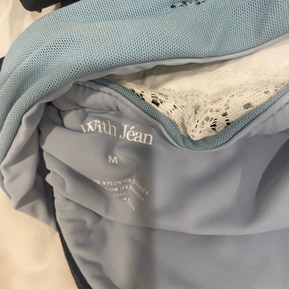 With Jéan Bikini - Picture 7 of 7